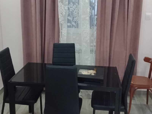 Charmant appartement F3 meublé 27