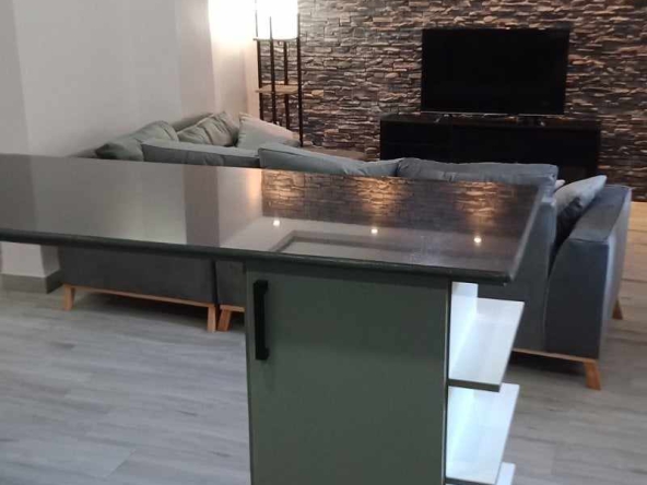 Charmant appartement F3 meublé 23